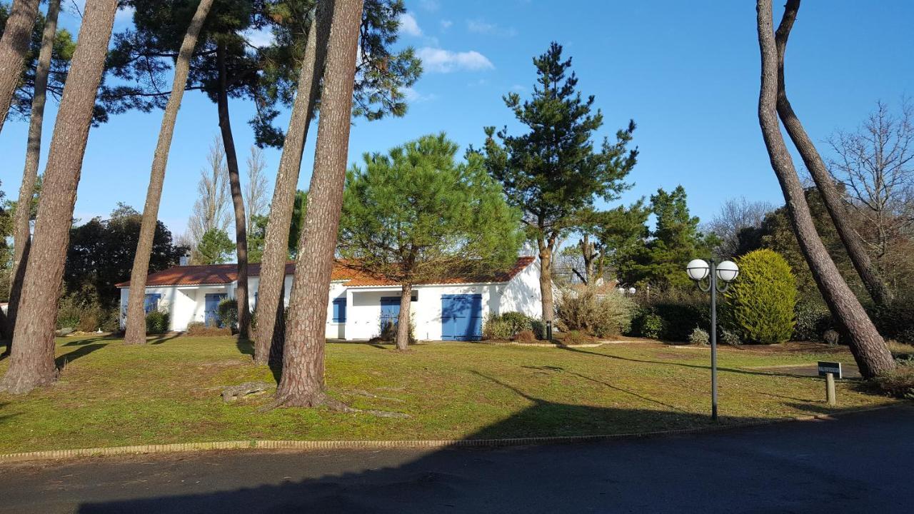 Ulvf Les Hibiscus Hotel Saint-Jean-de-Monts Exterior foto