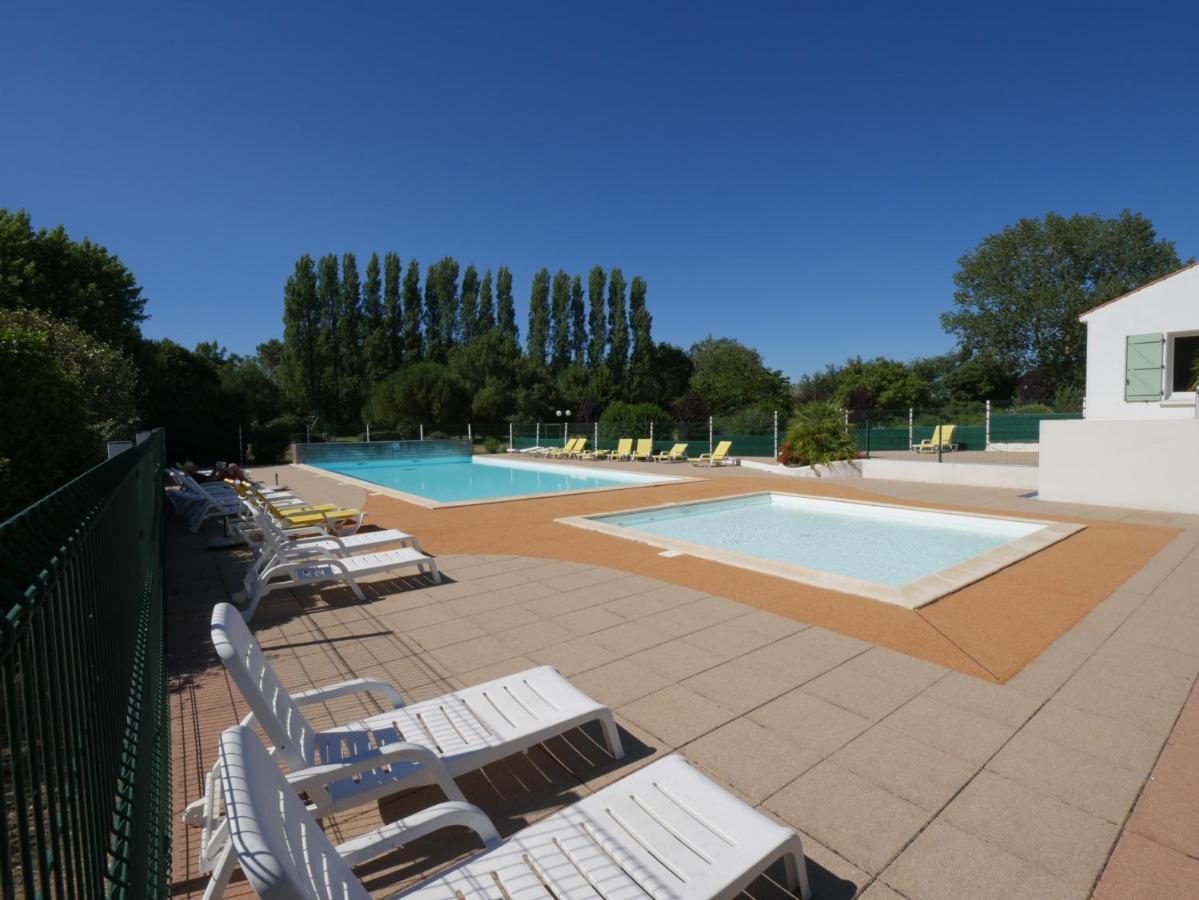 Ulvf Les Hibiscus Hotel Saint-Jean-de-Monts Exterior foto